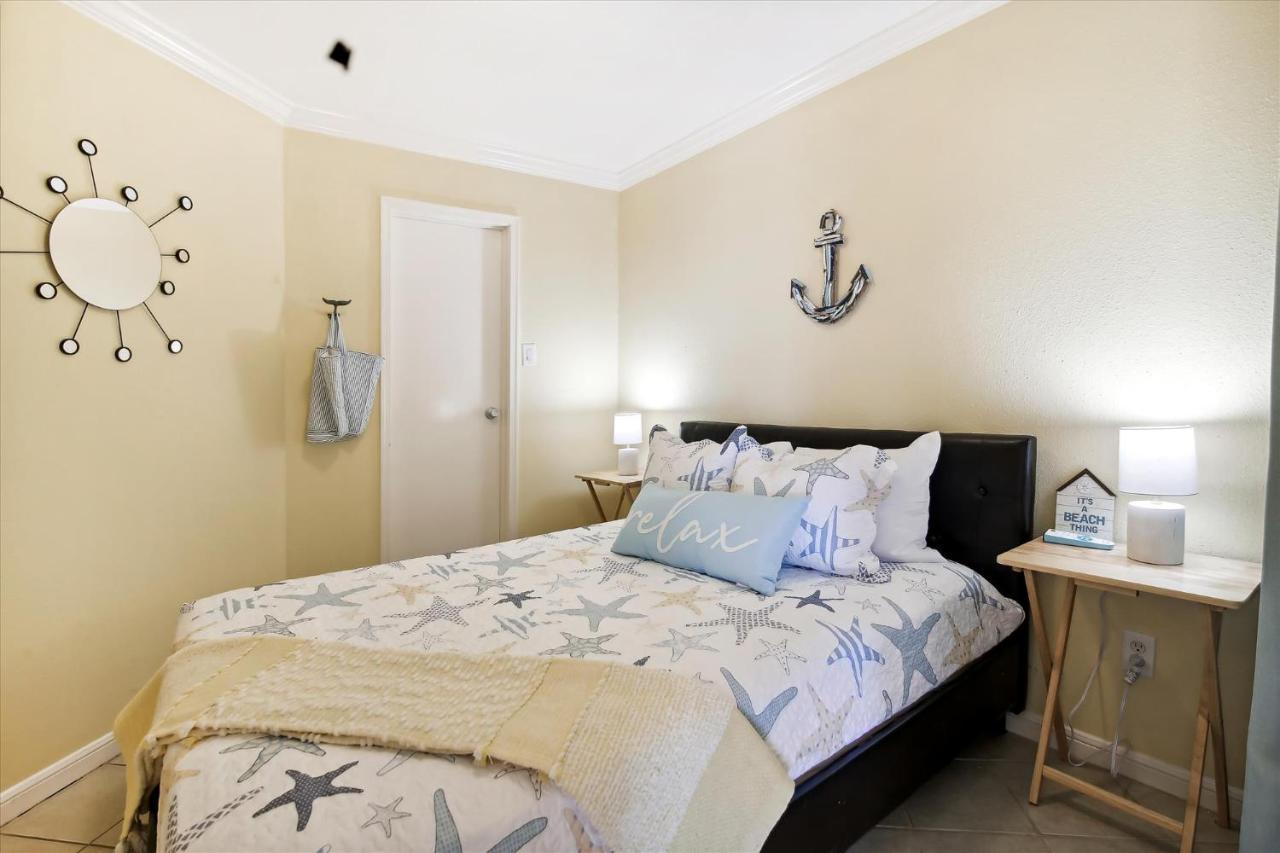 Victorian 6106 - Seaside Suite Galveston Exterior photo